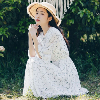 夏款減齡吊帶裙，打造甜美小仙女