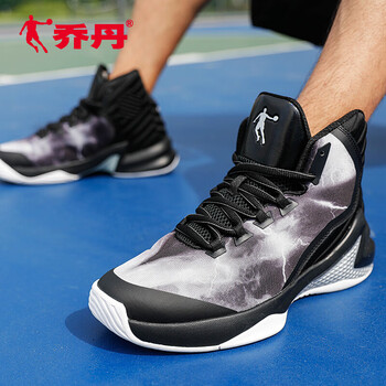 籃球鞋喬丹aj4