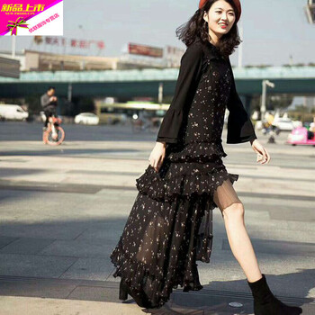 時(shí)尚印花雪紡裙，打造甜美女人味