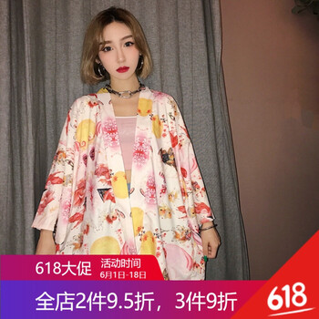 寬松印花短外套，讓你賺足回頭率