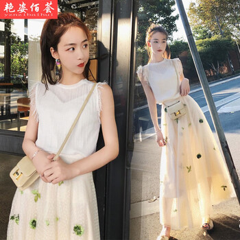 艷姿佰薈（YANZIBAIHUI） 植物花卉，純色 刺繡，抽褶，褶皺，印花，蕾絲 連衣裙