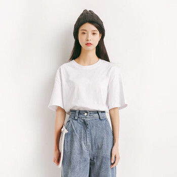 時尚印花短袖，打造優(yōu)雅小仙女
