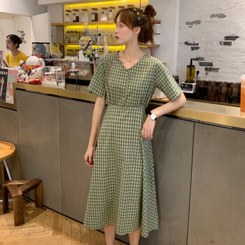 印花連衣裙，打造清涼小仙女