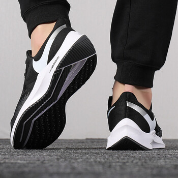 耐克（NIKE）跑步鞋AQ7497-001主推熱賣款ZOOM氣墊  40