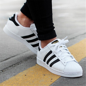 Adidas板鞋C77124 