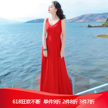 仙氣十足，飄逸長裙打造優(yōu)雅女神