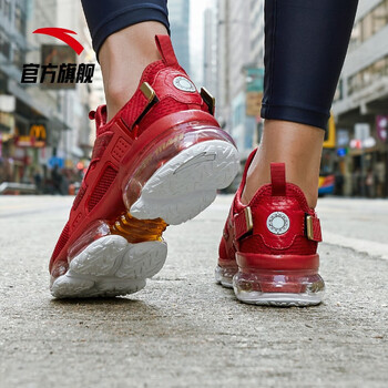 安踏（ANTA）跑步鞋體育紅/金屬金/安踏白-9 39