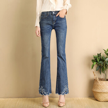 穿條紋牛仔褲，讓你告別臃腫缺陷