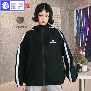 時(shí)尚風(fēng)風(fēng)衣，微胖女神的好選擇