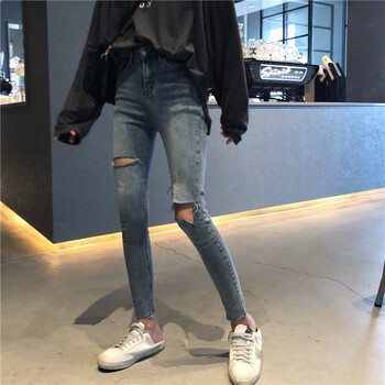 時(shí)尚牛仔褲，穿出你的性感小身材