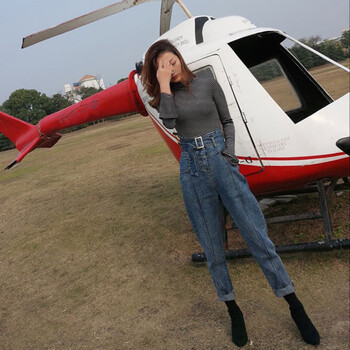 減齡牛仔褲，穿出你的性感小心機(jī)