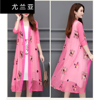 寬松牛仔外套，打造你的少女心