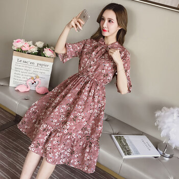 喇叭袖連衣裙，微胖女孩的福音