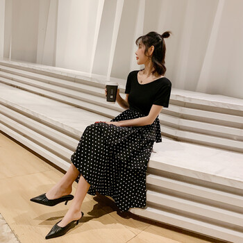 小姐姐，連衣裙打造優(yōu)雅女神范