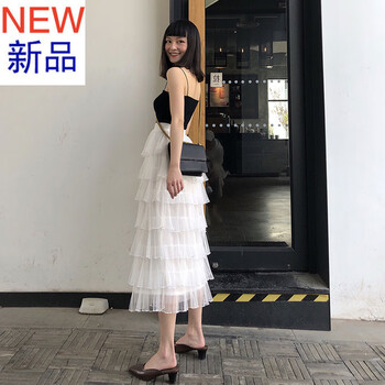 純色條紋裙，打造優(yōu)雅小仙女