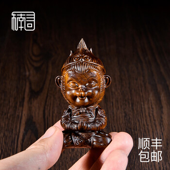 客廳裝修，創(chuàng)意擺件為你增添韻味