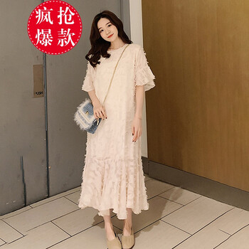 浪漫蕾絲裙，打造優(yōu)雅女神的氣質(zhì)