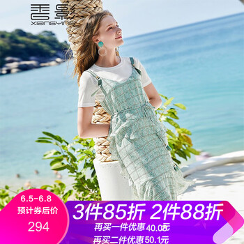 夏日季，純色連衣裙打造優(yōu)雅女神