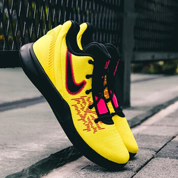 耐克（NIKE）籃球鞋AO4438-700  