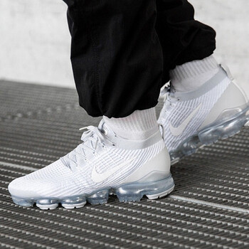 耐克（NIKE）跑步鞋白色AJ6900-102 42
