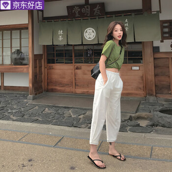 高腰喇叭褲，微胖女生的好幫手