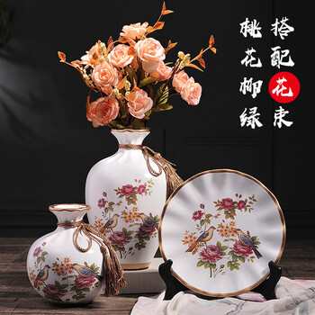 中式擺件，營造精致生活