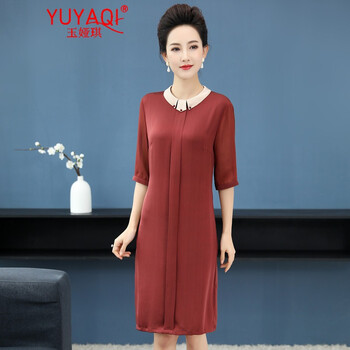 性感連衣裙，打造優(yōu)雅小仙女范