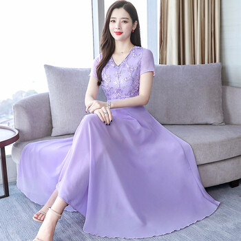 修身長裙，打造浪漫女神