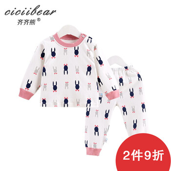 嬰兒紅色內(nèi)衣套裝