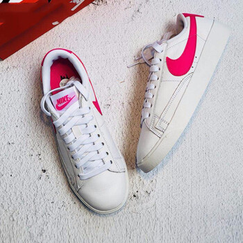 耐克（NIKE）板鞋AV9370-102/大logo 