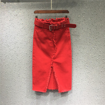 純色半身裙，打造優(yōu)雅小仙女范