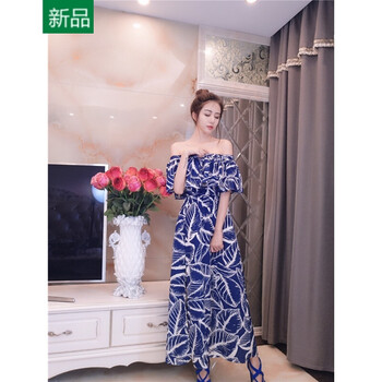 純色小白裙，打造優(yōu)雅少女感