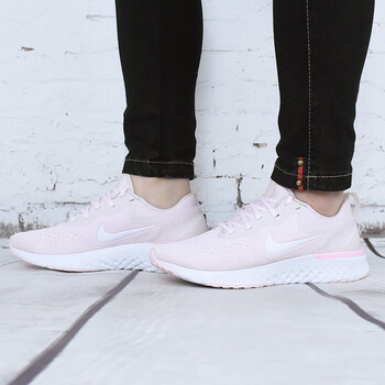 耐克（NIKE）跑步鞋AO9820-600 36，37，38，41，42，43
