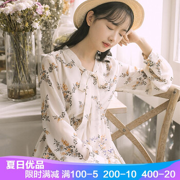 純色長裙裙，打造優(yōu)雅小仙女