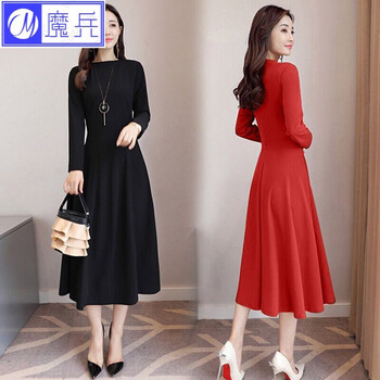 淺娜芬（QIANNAFEN） 純色 露臍/腰，3D，撞色 連衣裙