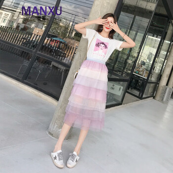 曼蓄（MANXU） 純色 印花，紗網(wǎng)，立體裝飾 連衣裙