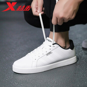 復(fù)古系帶男鞋，享受運(yùn)動(dòng)的快感