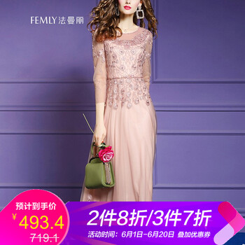 純色系帶連衣裙，打造優(yōu)雅小仙女