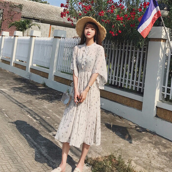 月繡伊裳 碎花 花邊，褶皺 連衣裙