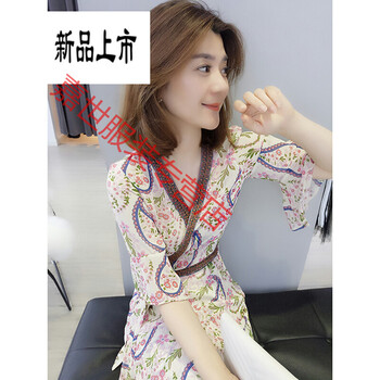 時(shí)尚減齡連衣裙，打造優(yōu)雅少女感