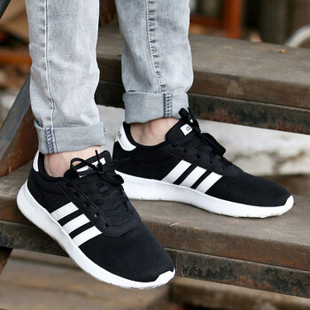 adidas女訓(xùn)練鞋
