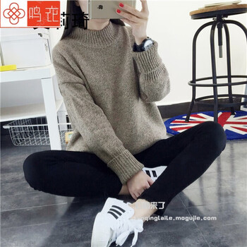 半高領(lǐng)羊毛衫女學(xué)生