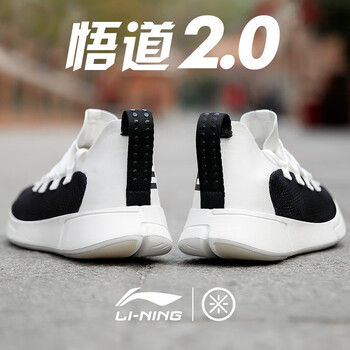 科比戰(zhàn)靴10