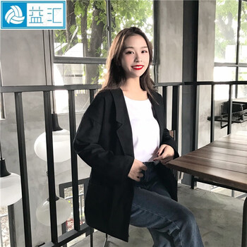 休閑連帽長袖外套，打造時(shí)尚女神