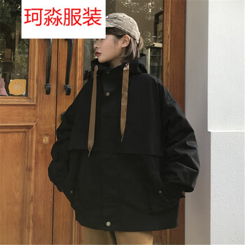 時(shí)尚短款牛仔褲，打造街頭潮男