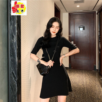 復古格子裙，穿出你的優(yōu)雅氣質(zhì)