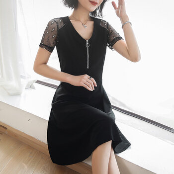 簡(jiǎn)約百搭小白裙，打造優(yōu)雅女神范