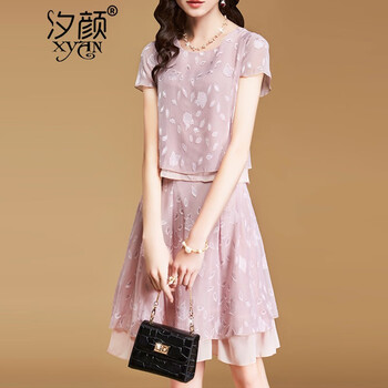 簡約風(fēng)連衣裙，打造優(yōu)雅小女人