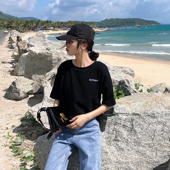 短袖寬松雪紡衫，夏日清涼又減齡
