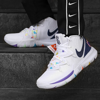 耐克（NIKE）籃球鞋AO2919-101（笑臉） 